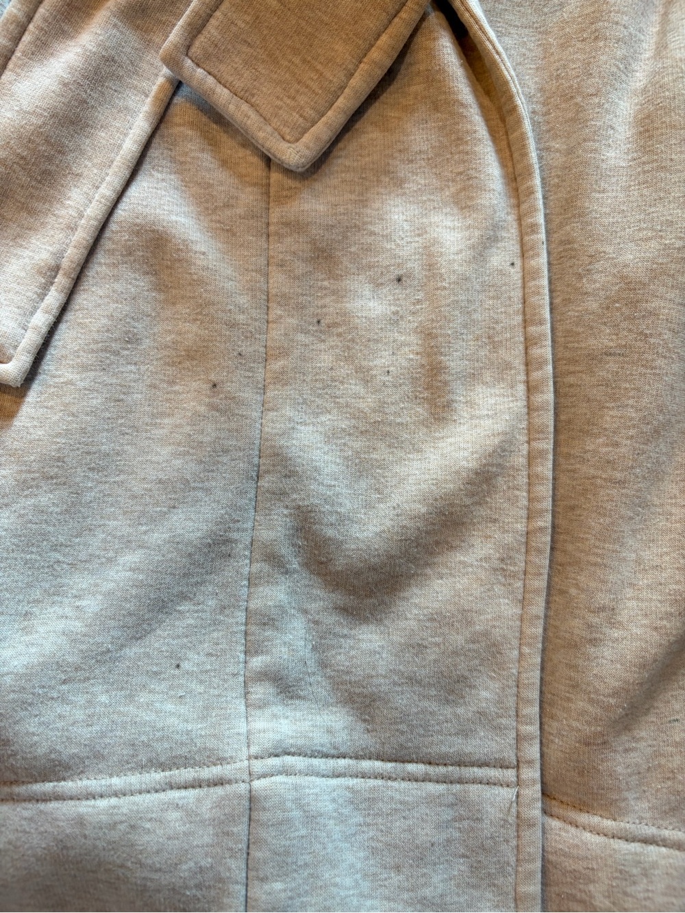 Ugg Robe Oatmeal Cream - Picture 9 of 9